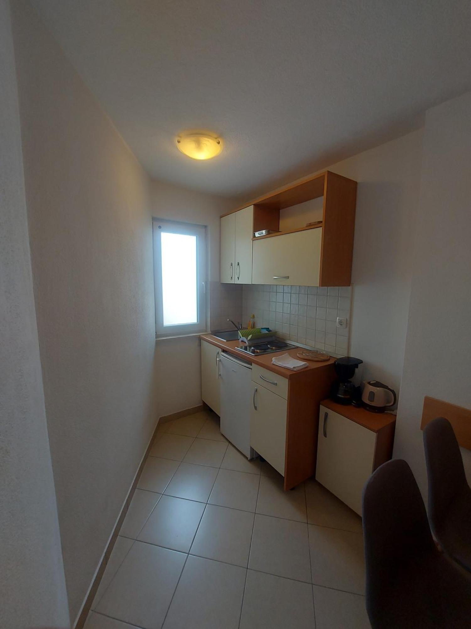 Apartmani Neva Makarska Esterno foto
